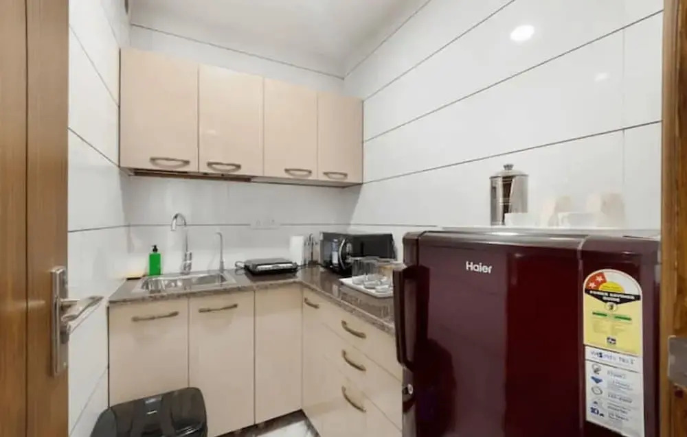 Гуруграм: Tranquil Studio Apartment