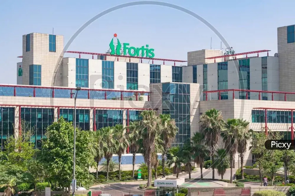 Гуруграм: Parfait Street 3bhk Service Apartment Near Fortis