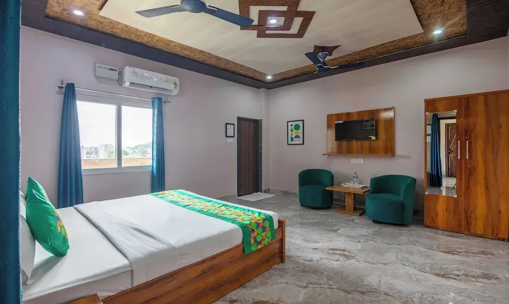 Файзабад: Treebo Ramayan Suites Ayodhya