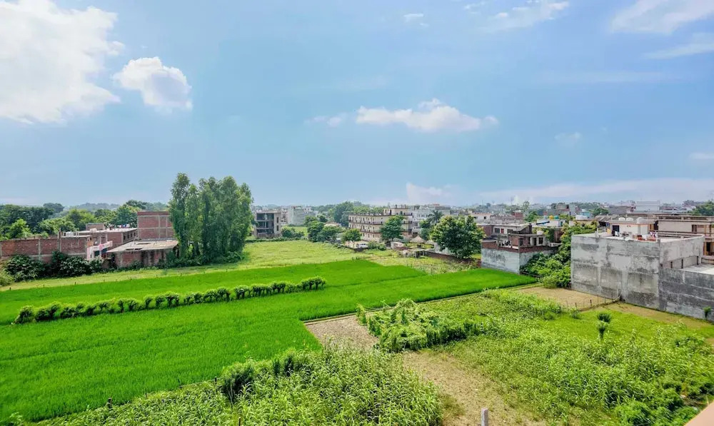 Файзабад: Treebo Ramayan Suites Ayodhya