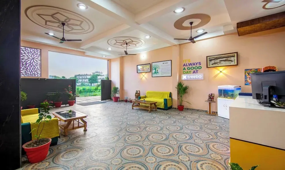 Файзабад: Treebo Ramayan Suites Ayodhya