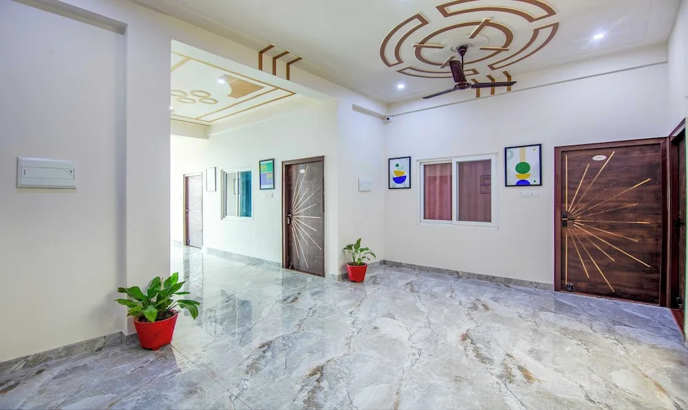 Файзабад: Treebo Ramayan Suites Ayodhya
