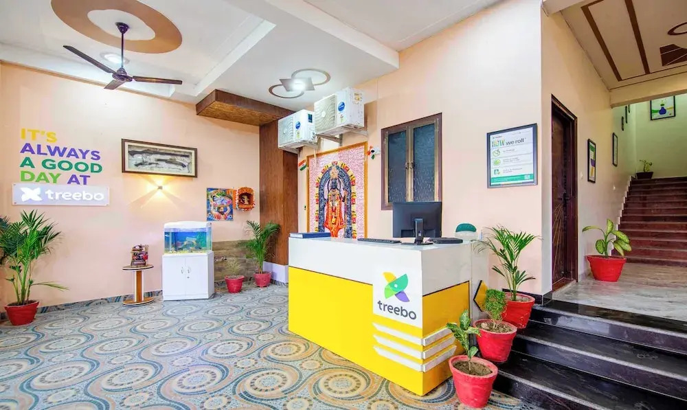 Файзабад: Treebo Ramayan Suites Ayodhya