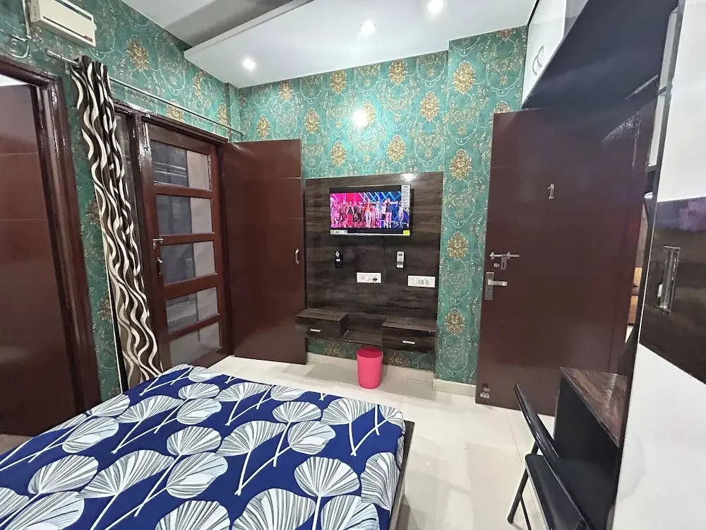 Панчкула: Entire 3bhk Luxury Flat in Zirakpur-panchkula-chandigarh-mohali, Punjab, India