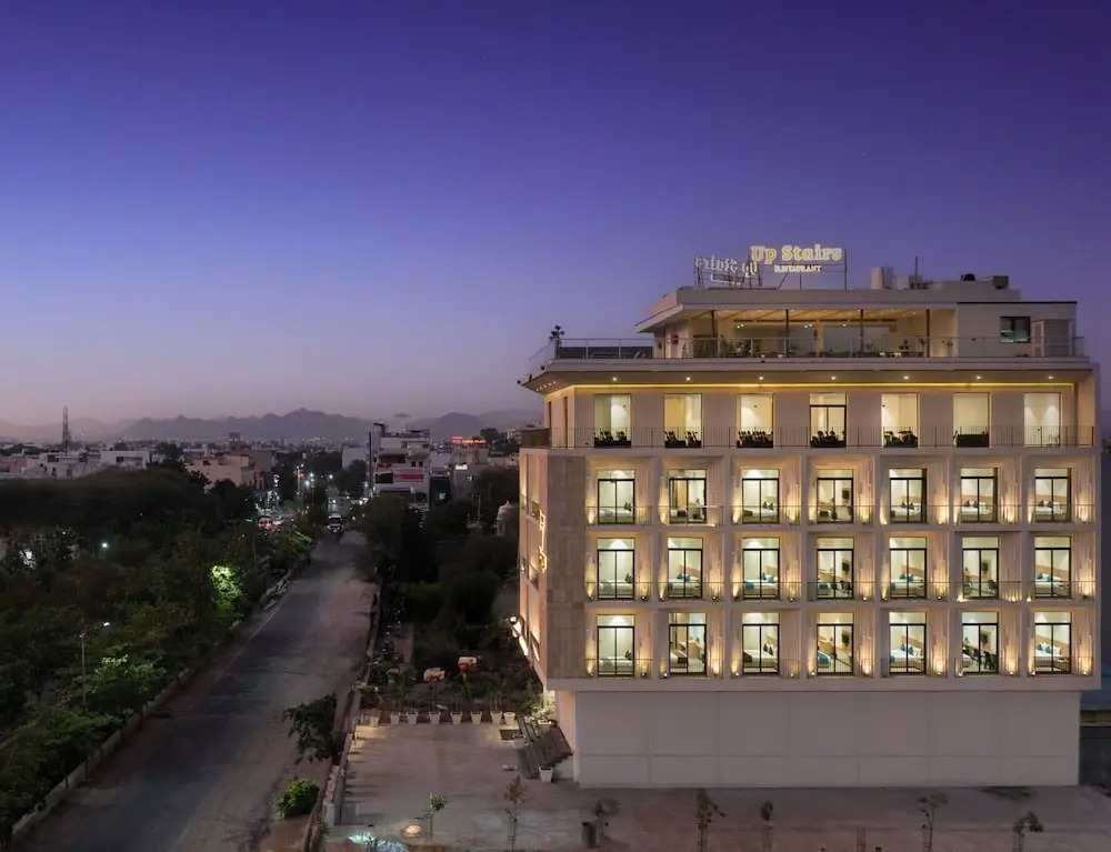 Удаипур: 7 Rays Hotel