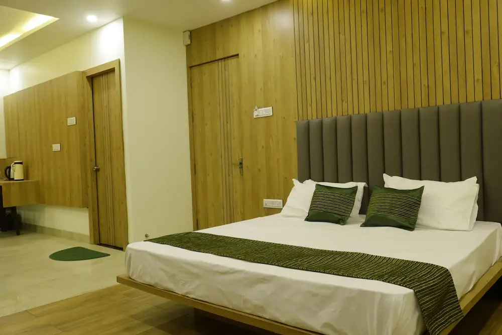 Бхопал: Hotel Krishna Pride