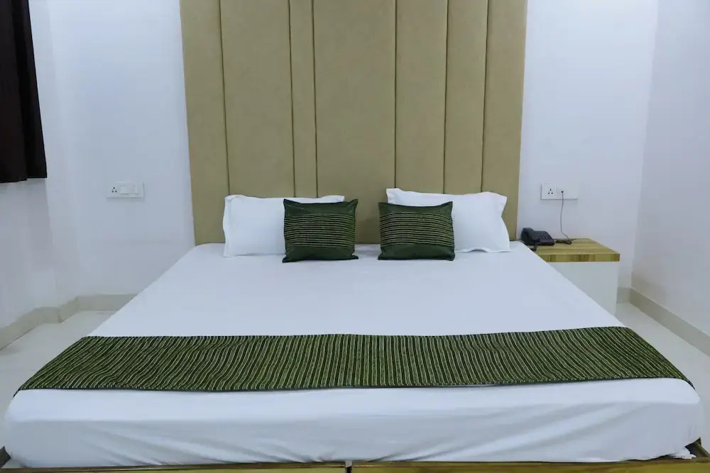 Бхопал: Hotel Krishna Pride