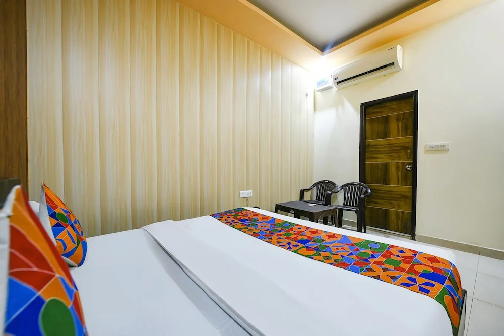 Фаридабад: Fabhotel Lake View I
