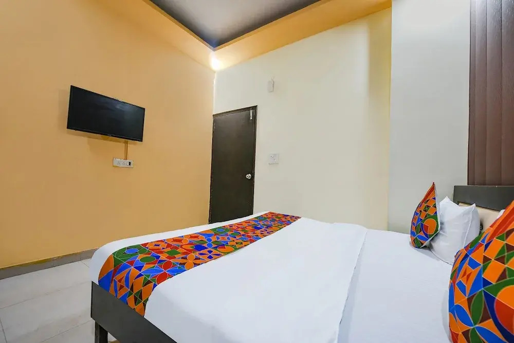 Фаридабад: Fabhotel Lake View I