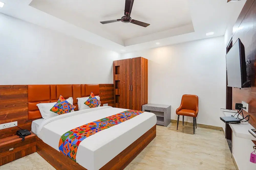 Газиабад: Fabhotel Amayra Inn