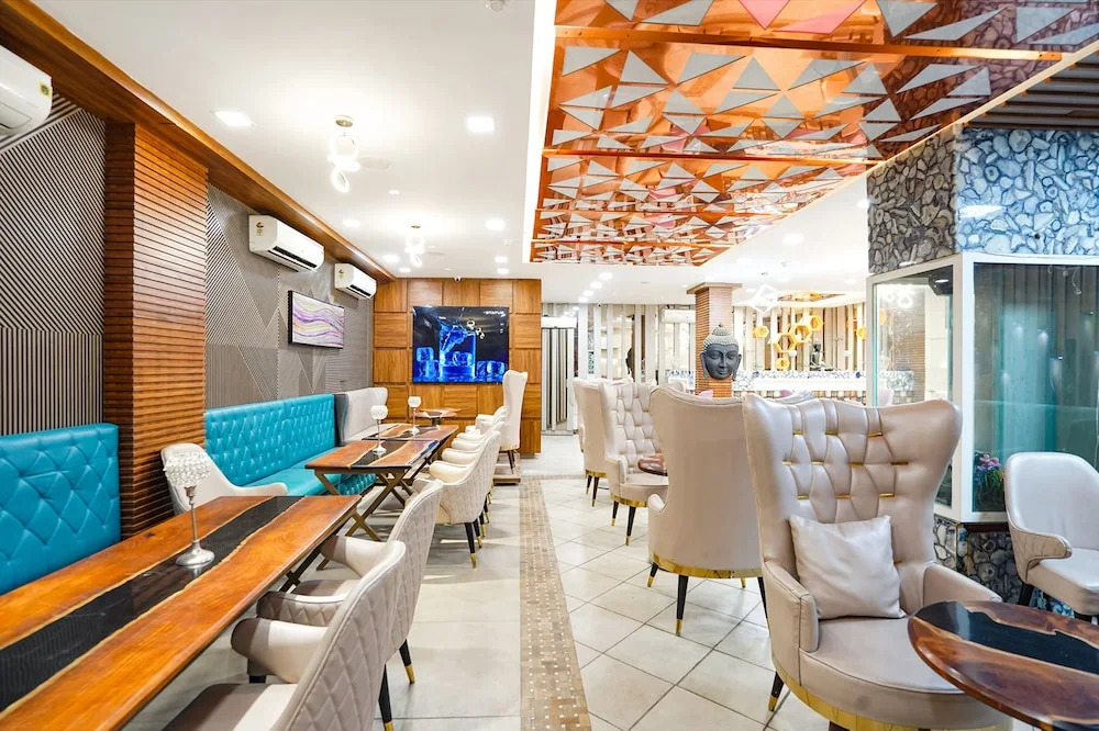Газиабад: Fabhotel Prime Emporio Villa By Sbg