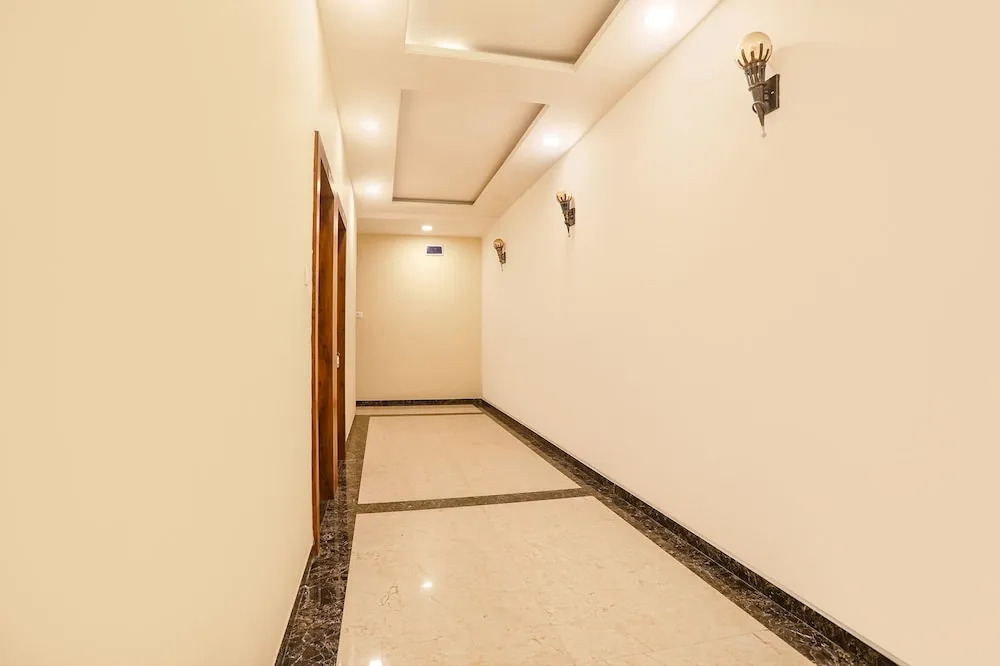 Нагпур: FabHotel Dreamz Inn