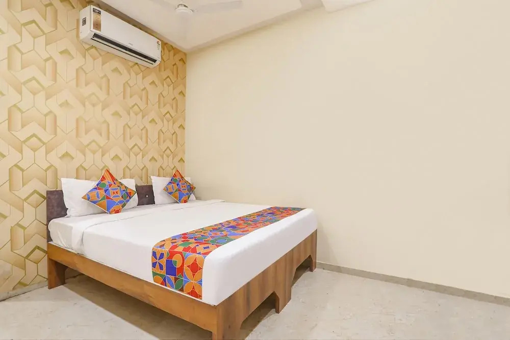Нагпур: FabHotel Dreamz Inn