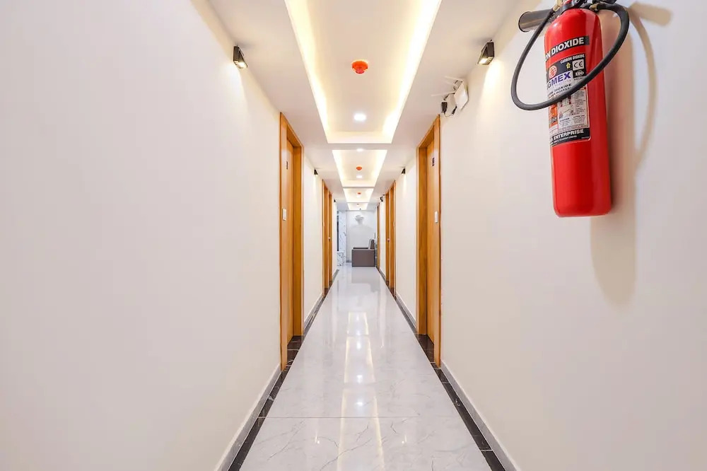 Гандхинагар: Fabhotel Crystal I