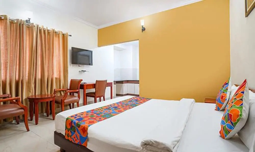 Бангалор: Fabhotel The Kings Suites