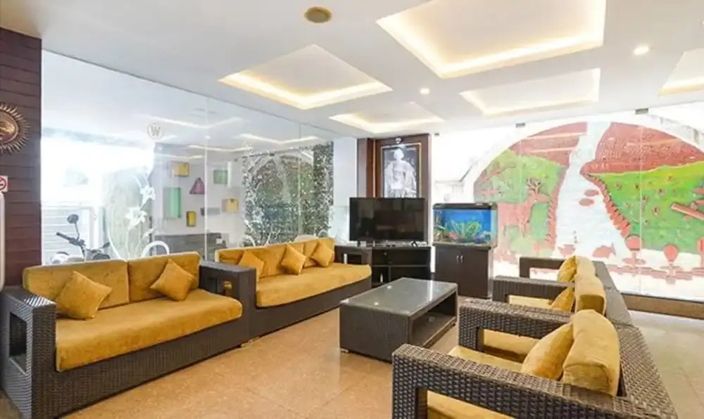 Бангалор: Fabhotel The Kings Suites