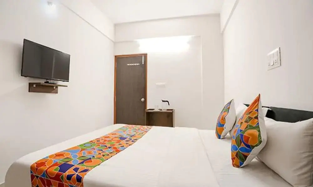 Бангалор: Fabhotel Blissfull Stay