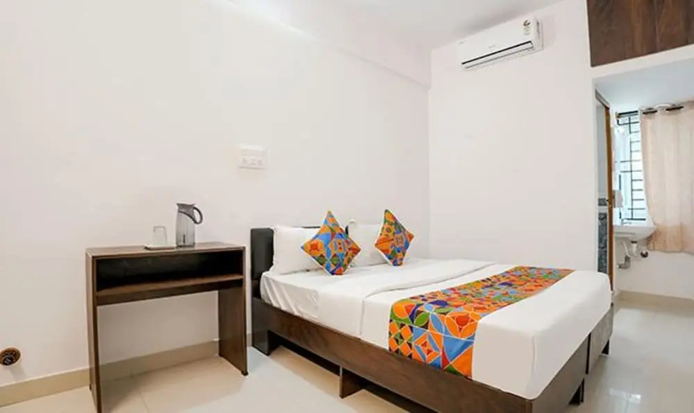 Бангалор: Fabhotel Blissfull Stay