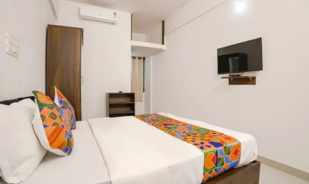 Бангалор: Fabhotel Blissfull Stay