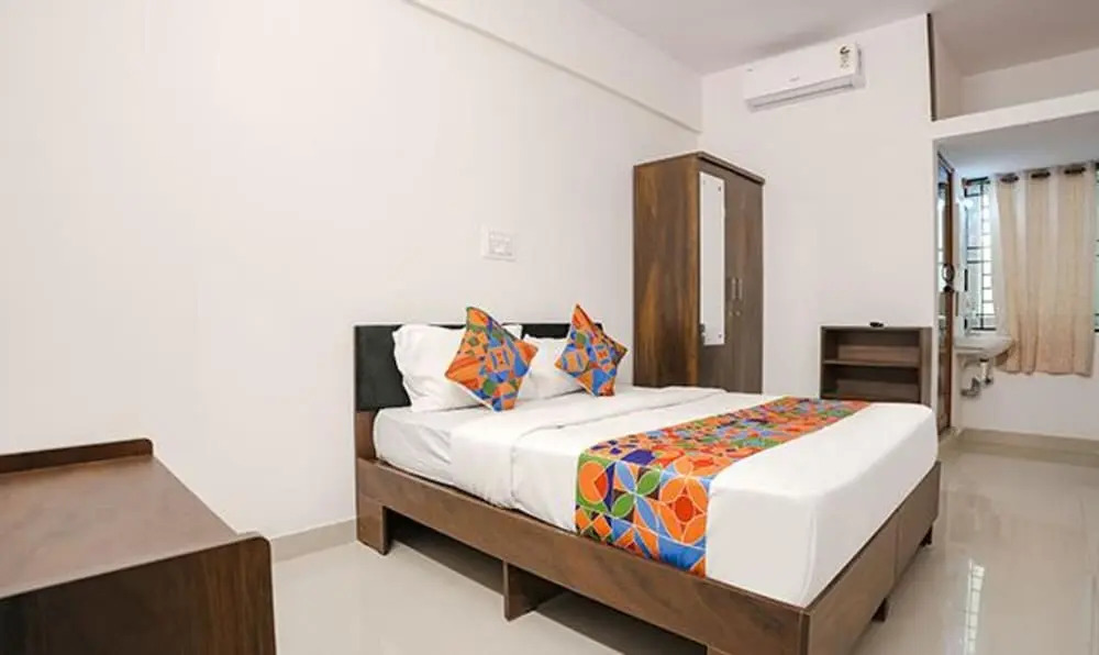 Бангалор: Fabhotel Blissfull Stay
