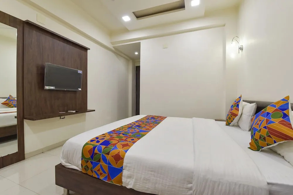 Ахмедабад: Fabhotel A1 Plaza