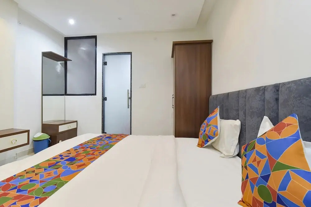 Индаур: Fabhotel Grand Vista