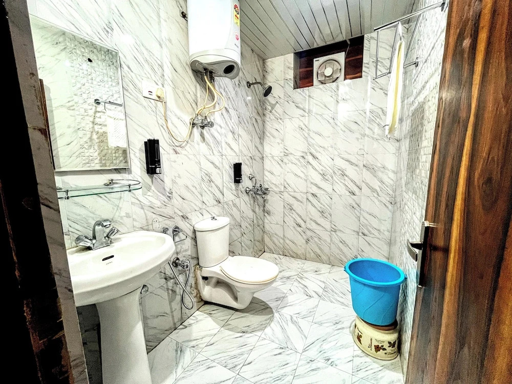 Манали: 6th Element Cottages