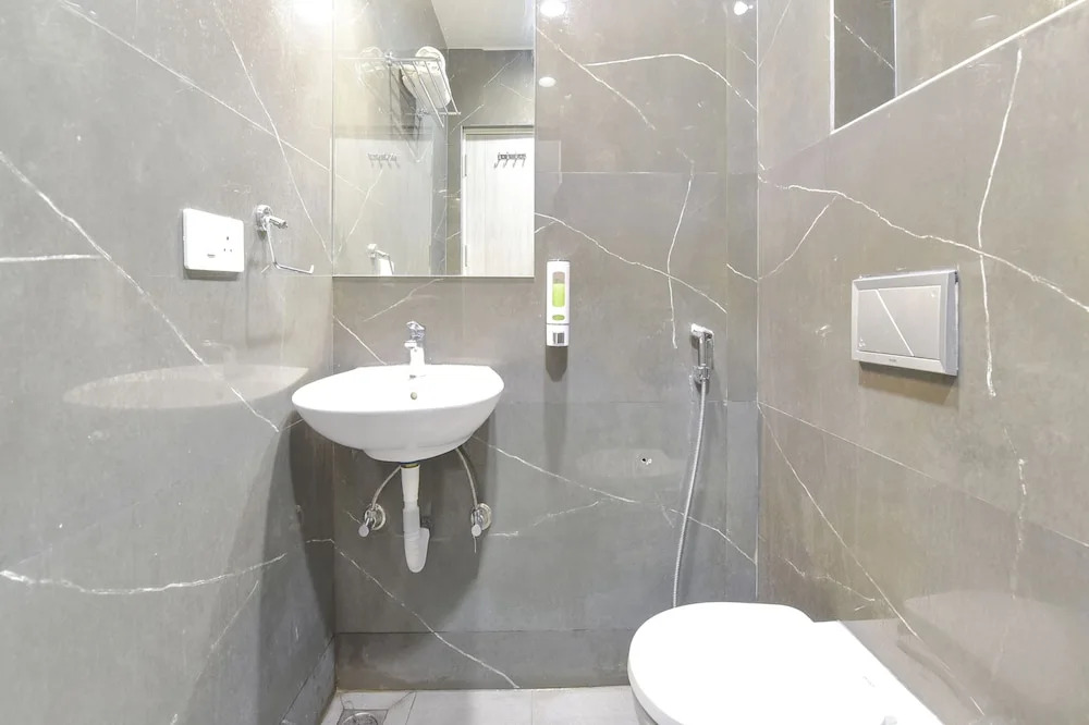 Индаур: Fabhotel Rex