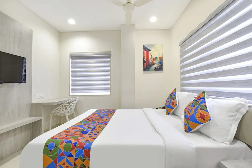 Индаур: Fabhotel Rex