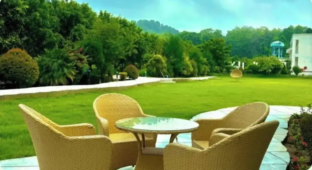 Наинитал: Corbett The Regnum Resort