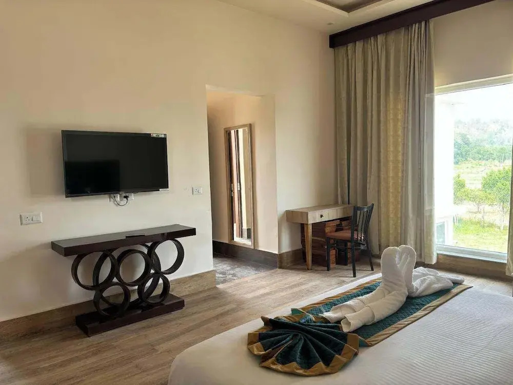 Наинитал: Corbett The Regnum Resort