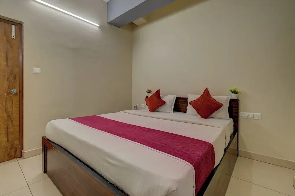 Palahalli: Hotel Light House Comforts - Mysore