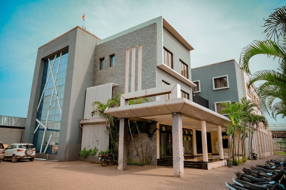 Bilaspur: Hotel Royal Celebration