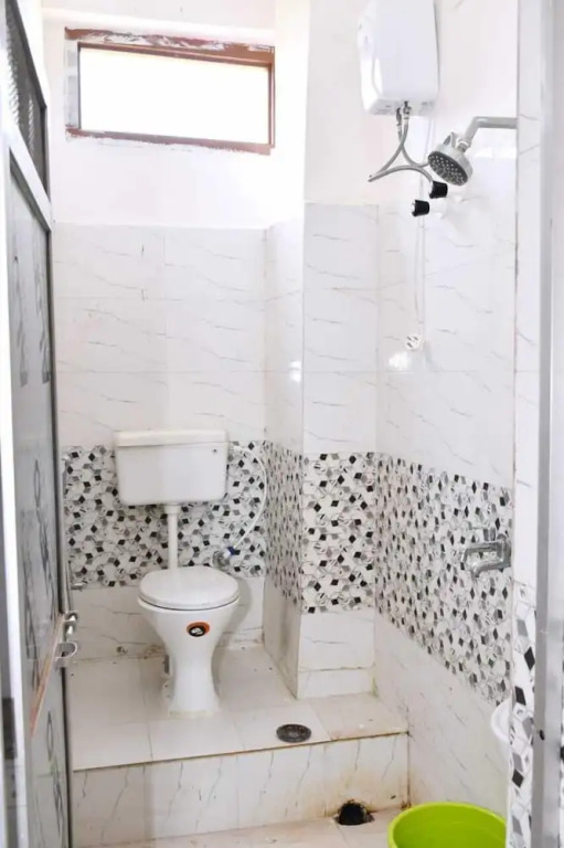 Файзабад: Siyaji Guest House