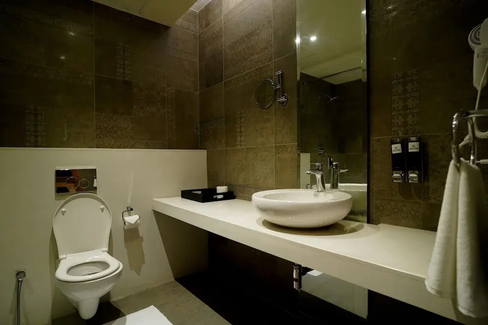 Гуруграм: Hotel Sakura Gold