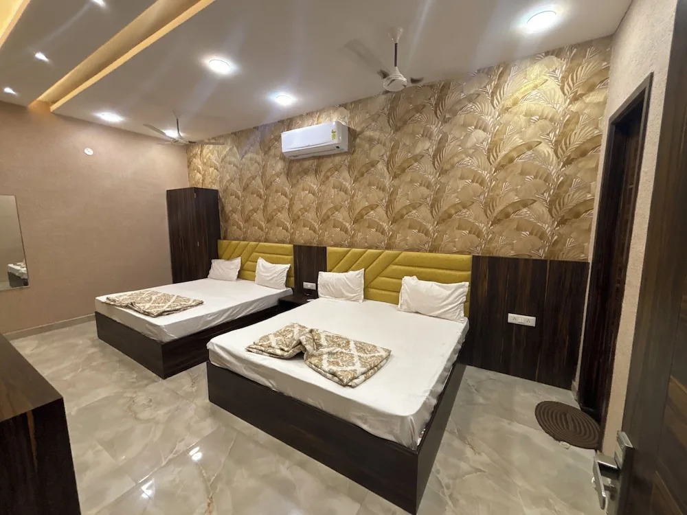 Амритсар: Hotel KR 5Mins Walk From Golden Temple