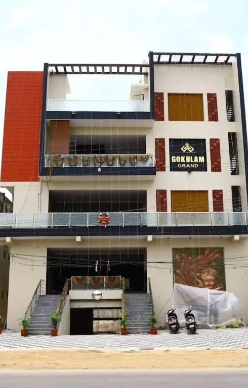 Шрикалахасти: Gokulam Grand