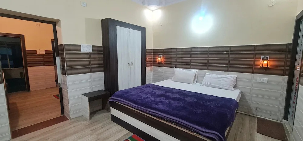 Раджгир: Hotel Vijay