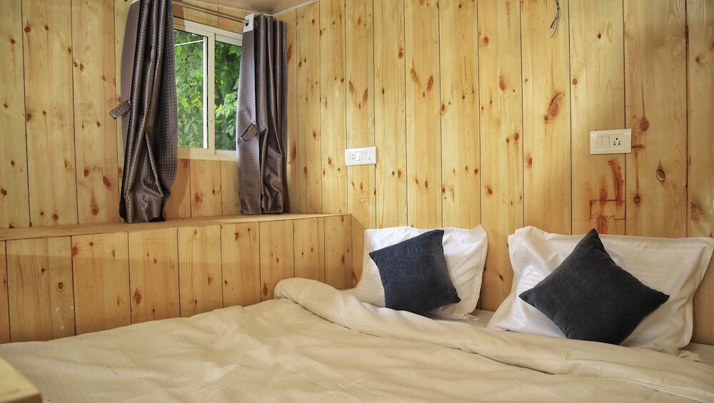 Нойда: Beyond Stay Ananhyam Resort Sattal