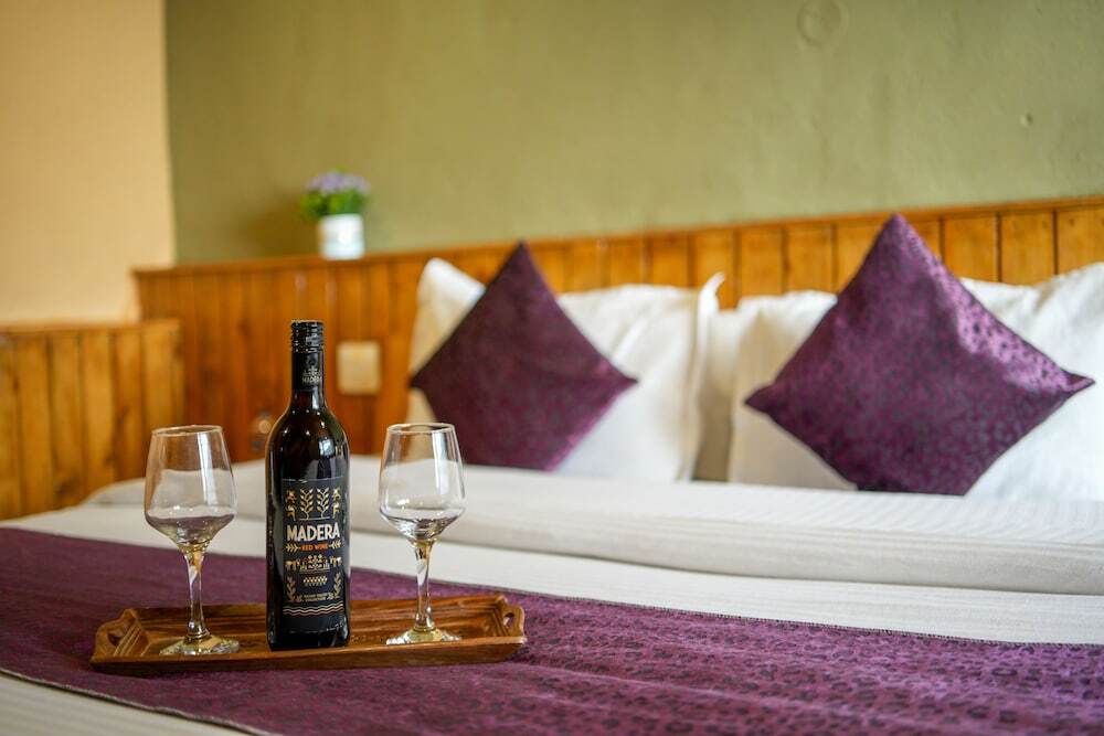 Дармсала: Dharamshala Village Resort