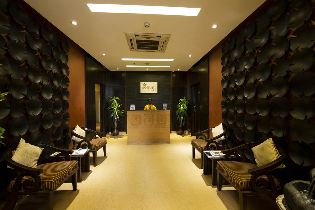 Нашик: Hotel Express Inn