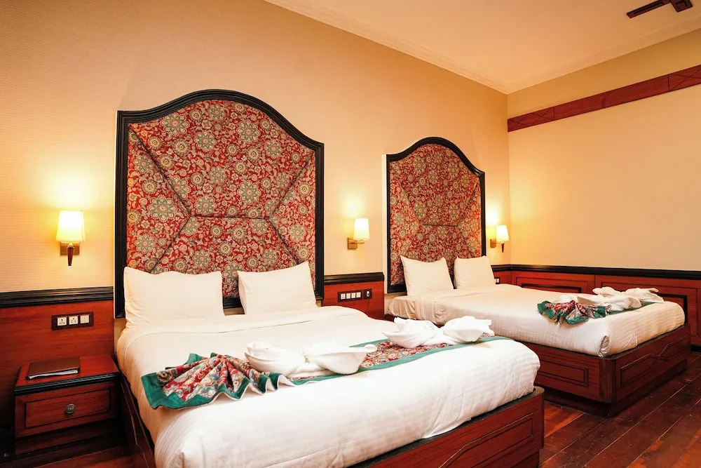 Дарджилинг: Orsino Resort Mall Road