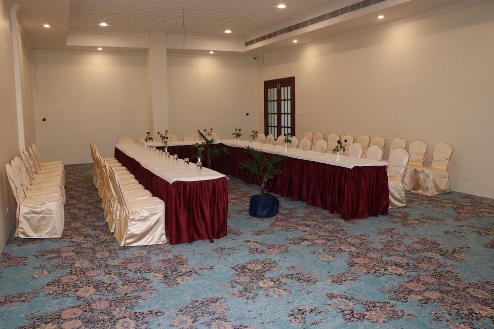 Кохора: ROYALE de' CASA RESORT KAZIRANGA