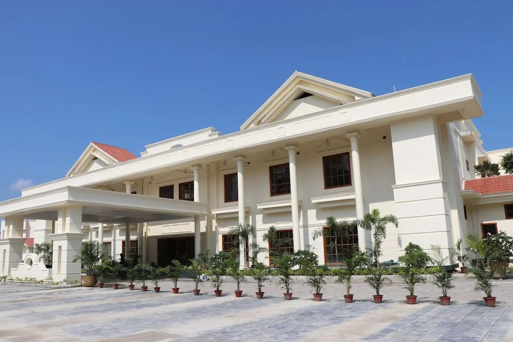 Кохора: ROYALE de' CASA RESORT KAZIRANGA