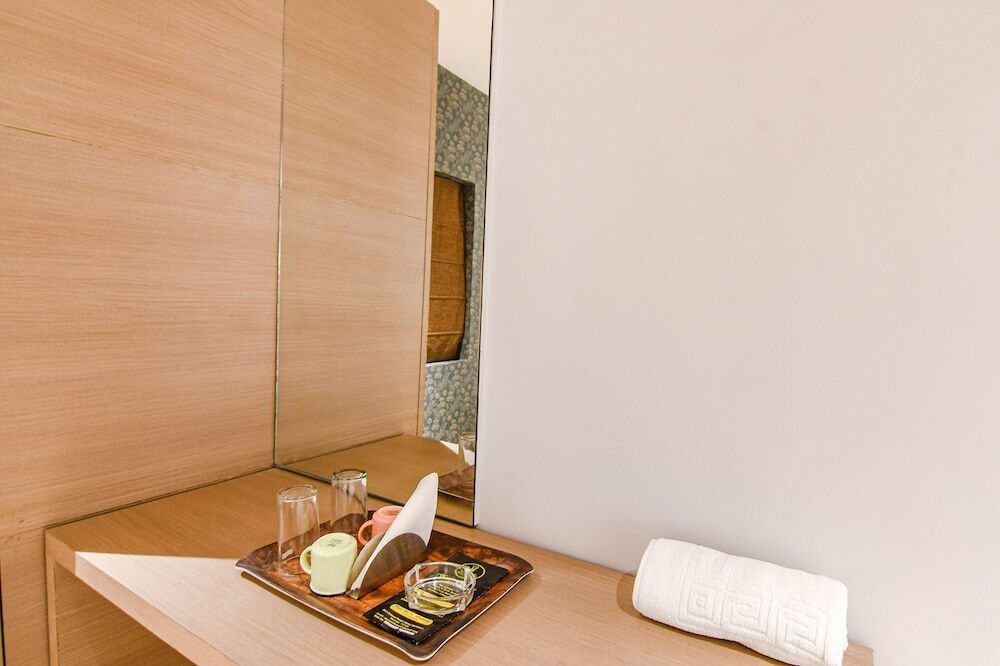 Ховрах: FabHotel Sivalika Inn Near Howrah Station