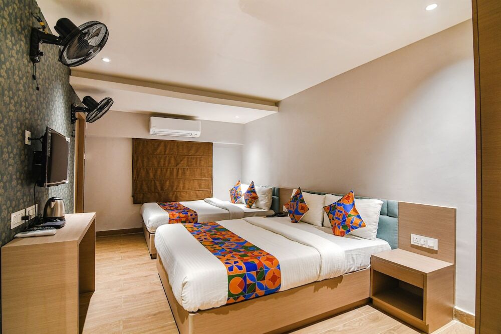Ховрах: FabHotel Sivalika Inn Near Howrah Station
