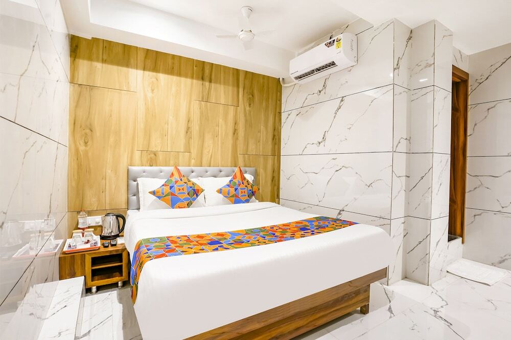 FabHotel Shubham Inn — фото 5