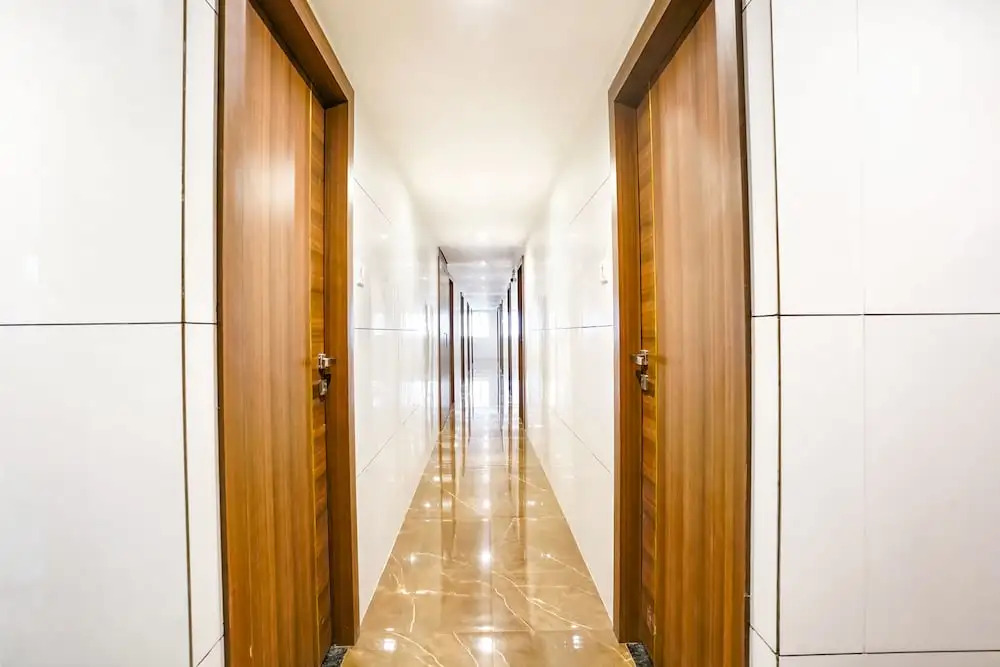 Мумбаи: FabHotel Shubham Inn
