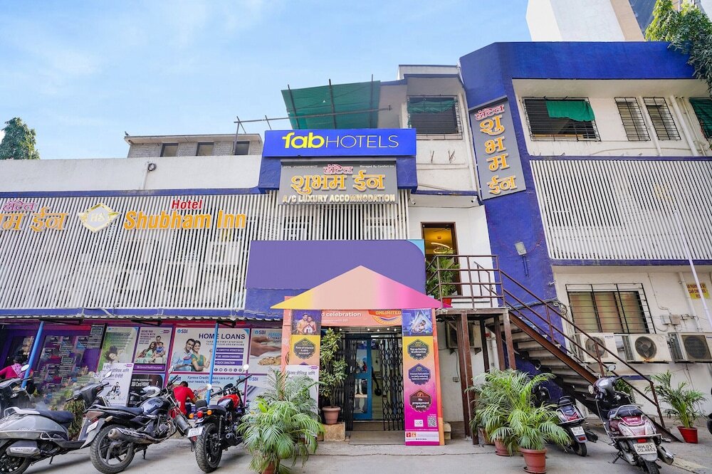 Мумбаи: FabHotel Shubham Inn