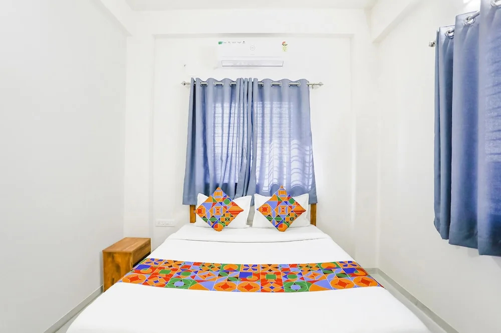 Нашик: Fabhotel Blue Ocean Mnj Resort